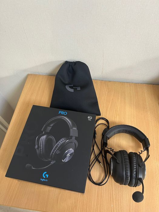 Наушники Logitech G Pro X