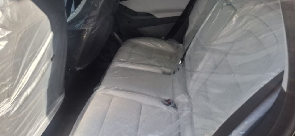 Equinox qora full