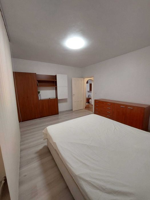 Apartament 68 mp utili