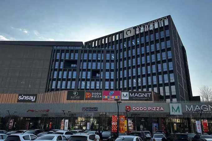 Аренда магазина 54м² с ремонтом в ТРЦ Yunusabad Gallery