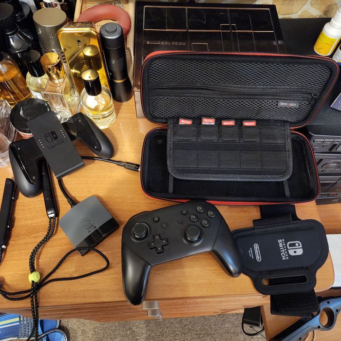 Nintendo switch OLED + игри
