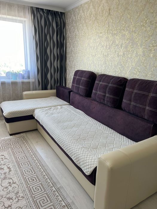 Продам диван угловой