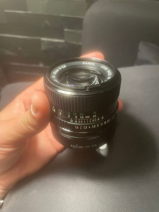 Canon 50mm 1.4  за Fuji