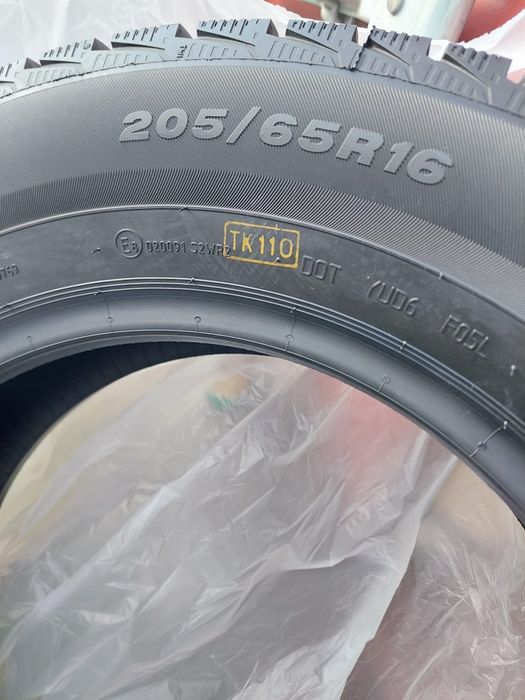 Шины  Viatti 205/65/16