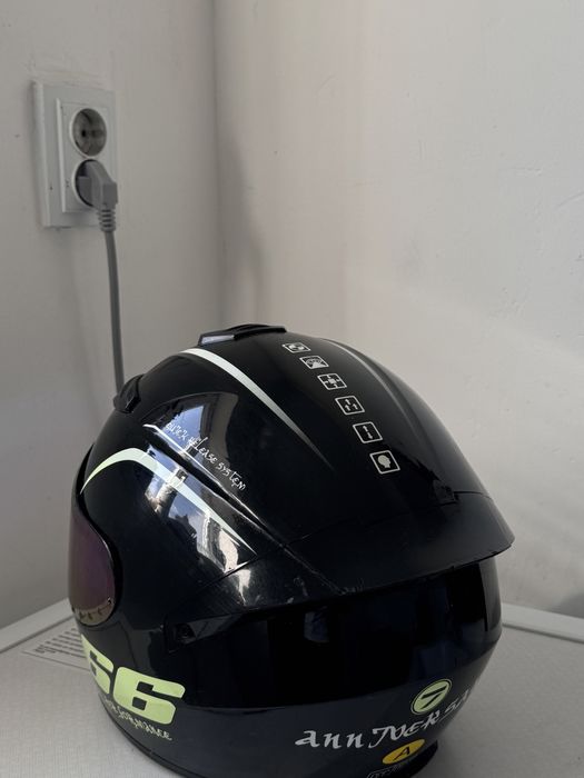 Шлем для Мопеда Гайка