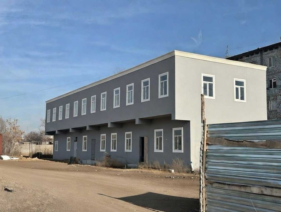 Продажа - аренда коммерческого комплекса в Янгиюле - 430 квм