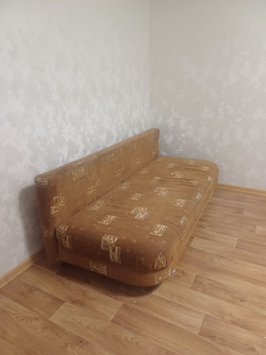Отдам диван даром самовывоз