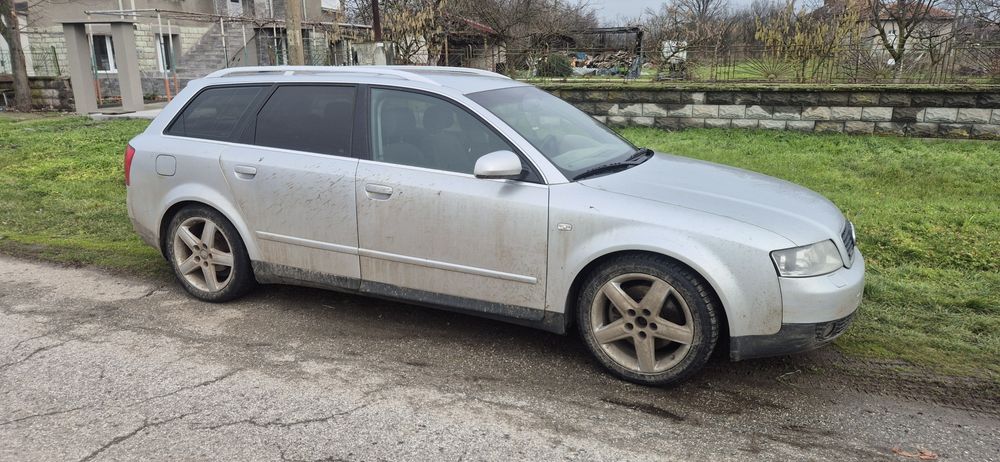 Ауди А4 2.5ТДИ куатро на части 180коня