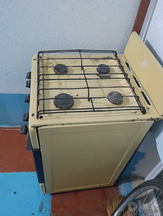 Газовая плита рабочем состоянии