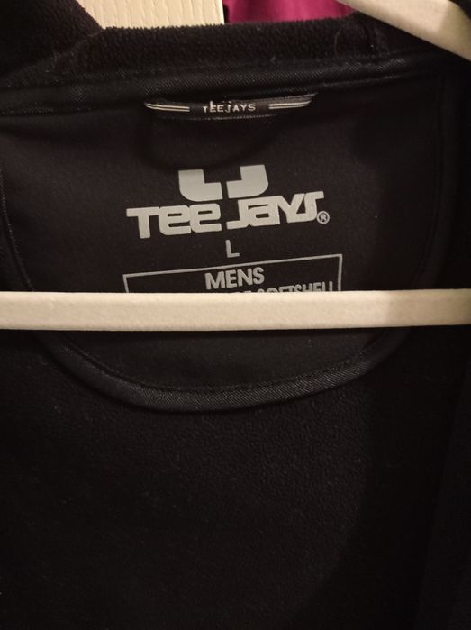 Совтшел яке TEE JAYS