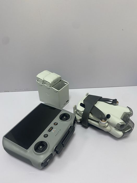 Дрон DJI Mini 4 pro Fly More Combo Plus  #АК3869