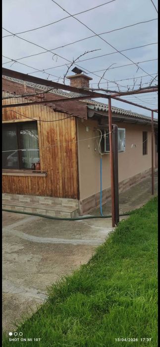 Продавям Обзаведена Къща в Село Кравино Област Стара Загора