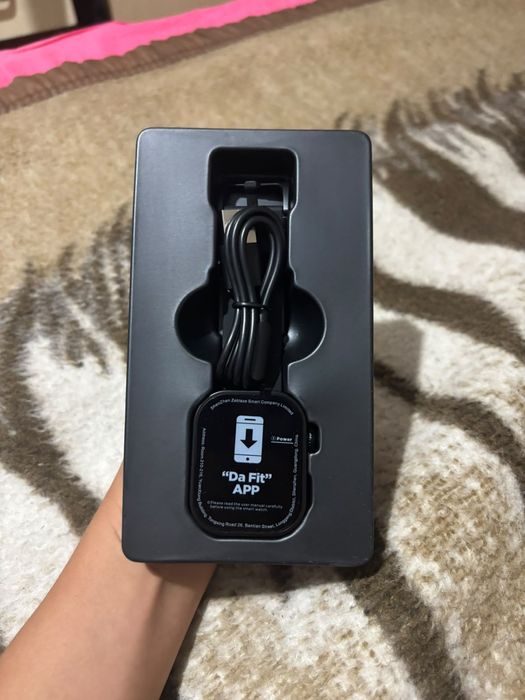 Продам новые смарт часы