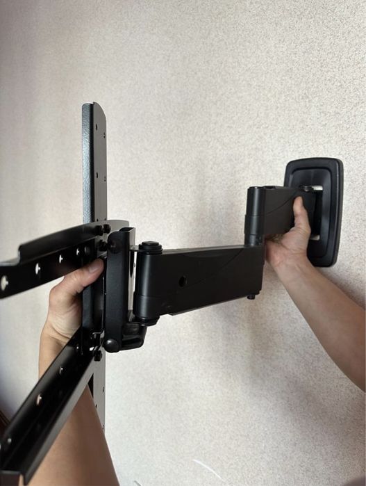 Кронштейн для тв