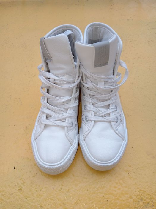 Vând ghetuțe copii