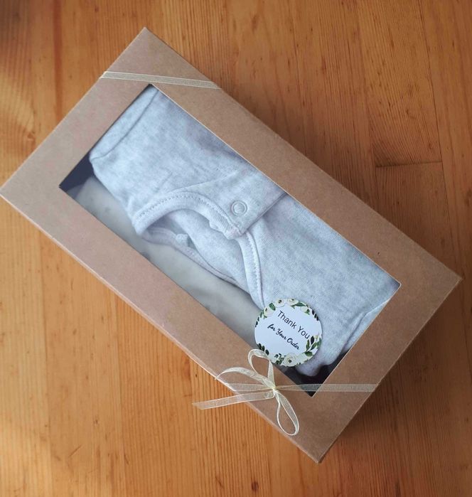 подарачни комплекти за момиченца и момчета  babi TU Великобритания