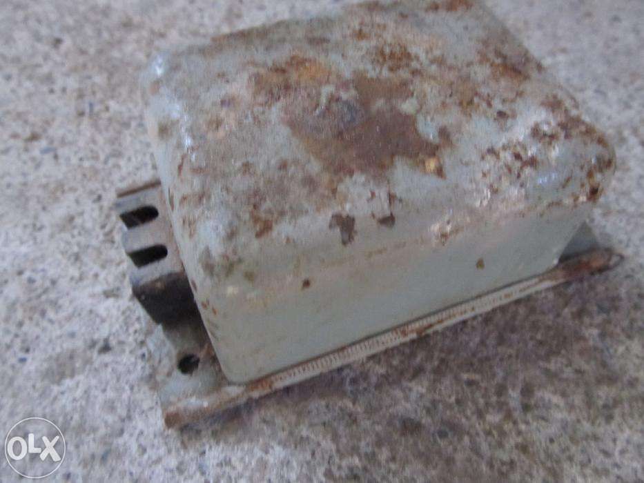 Vand piese pentru aparate electrice