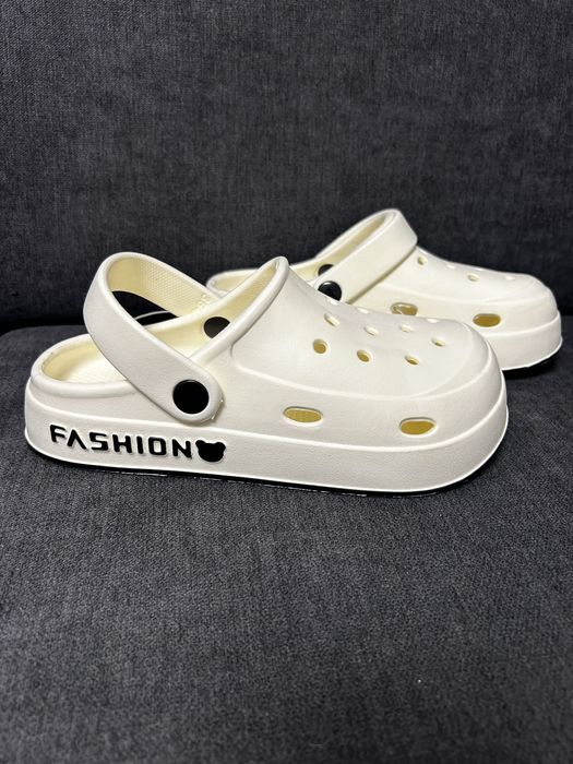 Papuci medicali marimea 36