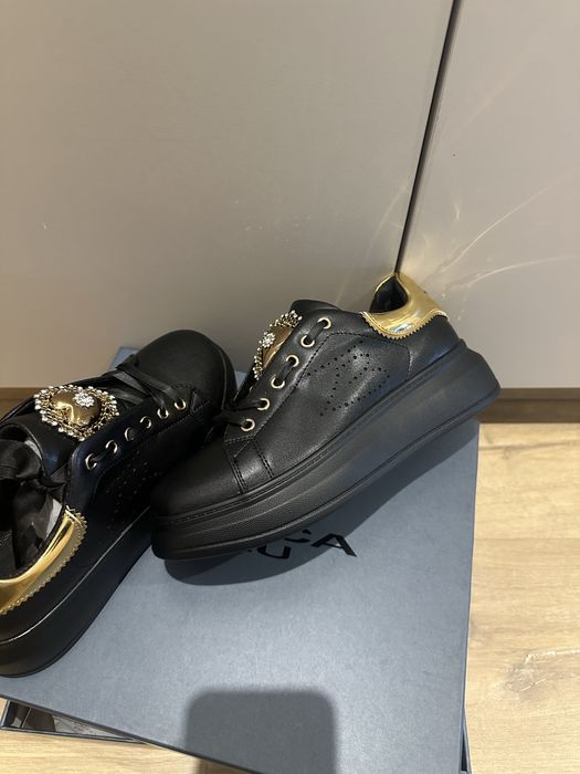 Чисто нови кецове Tosca blu