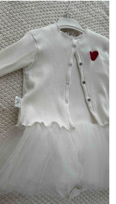 Нарядное платье для девочки