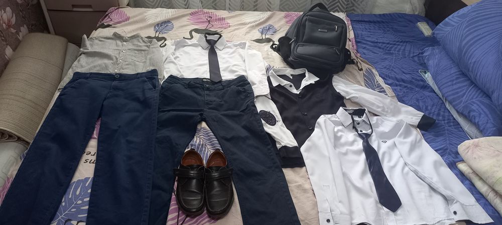 Продам  одежду разную