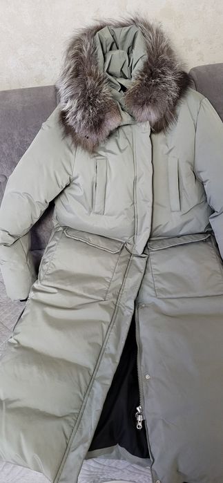 Продам пуховик. Размер до 48.