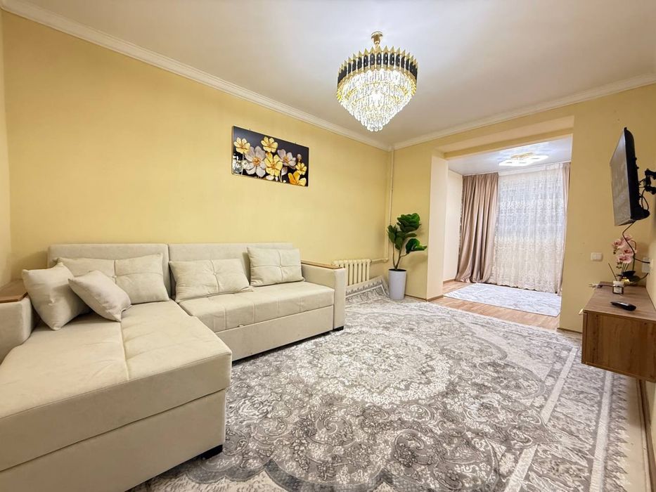 Продам чиланзар 26.  Двух комнатная.