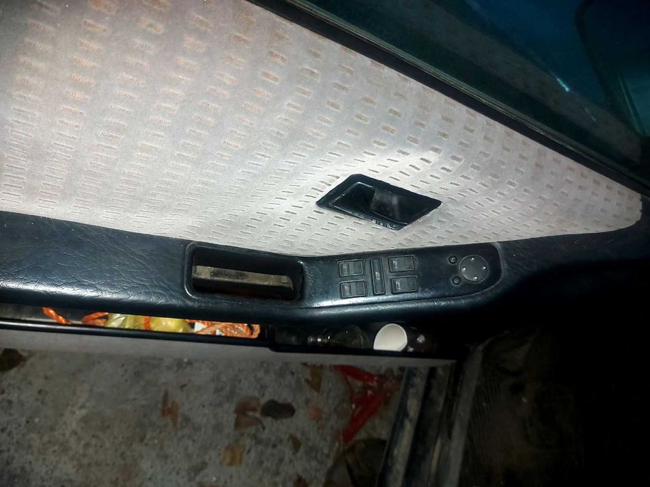 Ауди 80 на части Audi 80