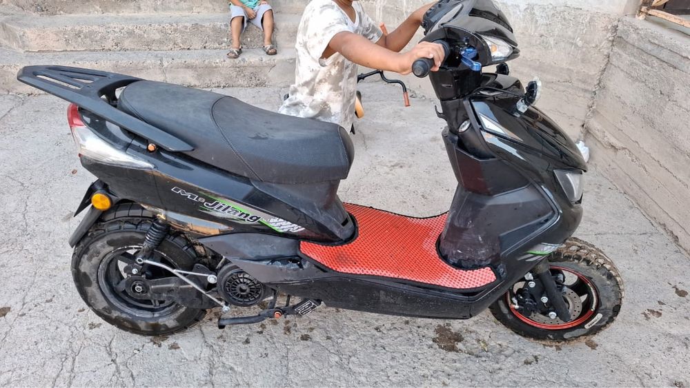 Мопед продаётся