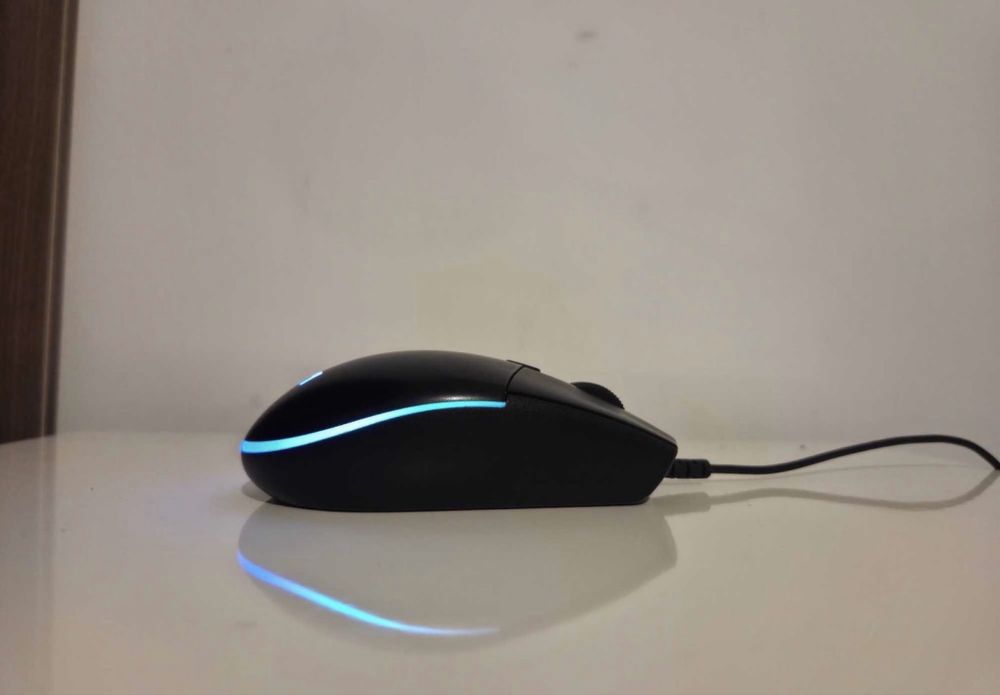 • Vand Mouse Gaming Logitech G203 LightSync RGB 8000DPI