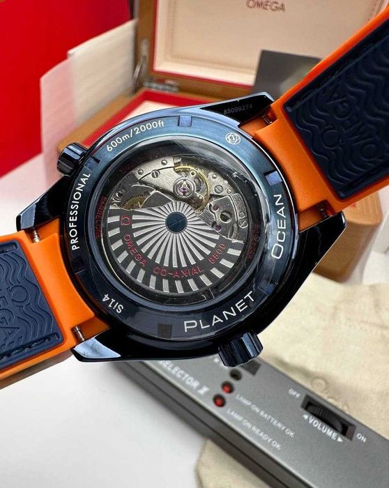 omega seamaOmega seamaster planet синьо