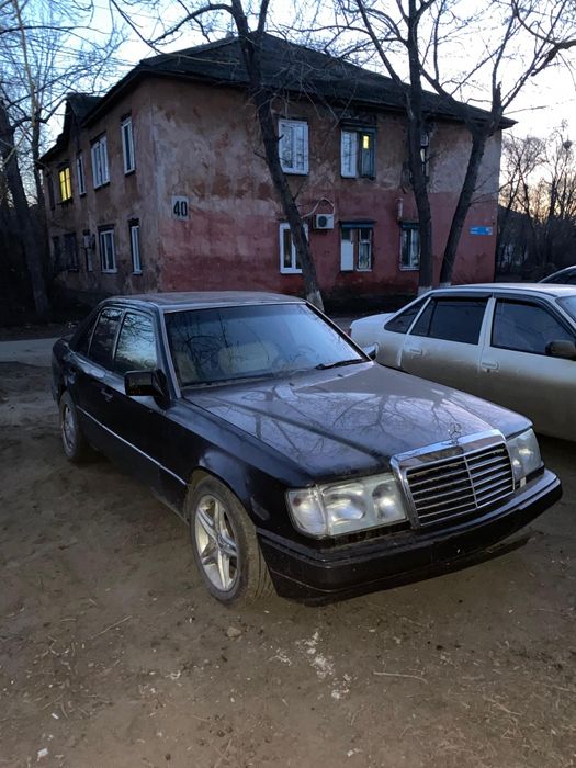 Продам Мерседес 124