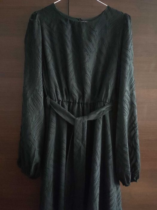 Дамска черна рокля L