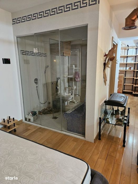 Apartament de 3 Camera Upground de Vanzare