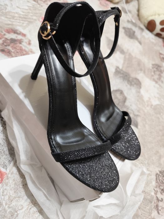 Дамски официални сандали номер 40,5/26см стелка