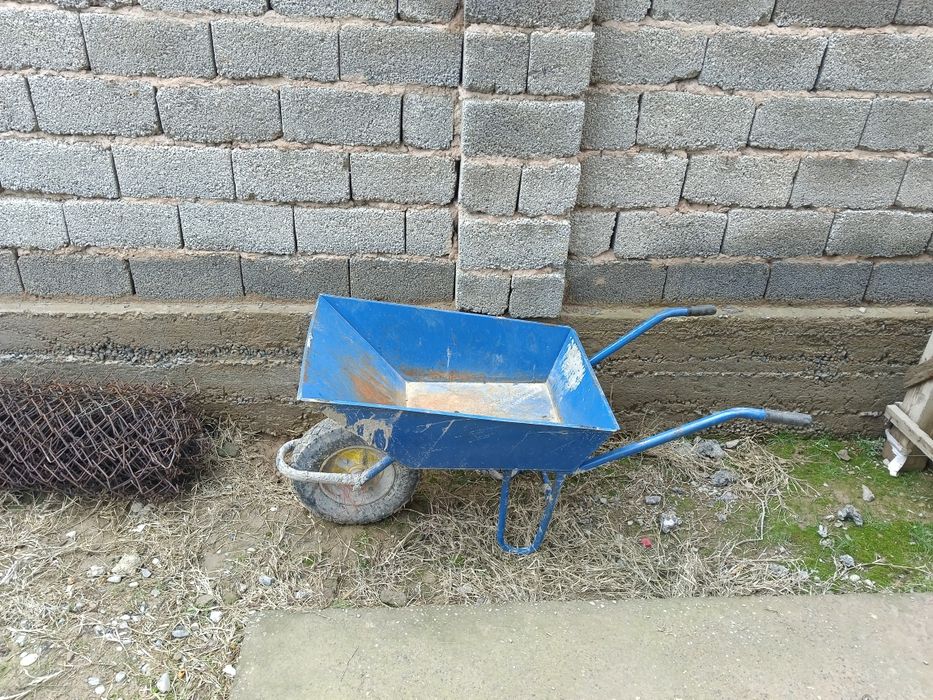 Тачка строительная