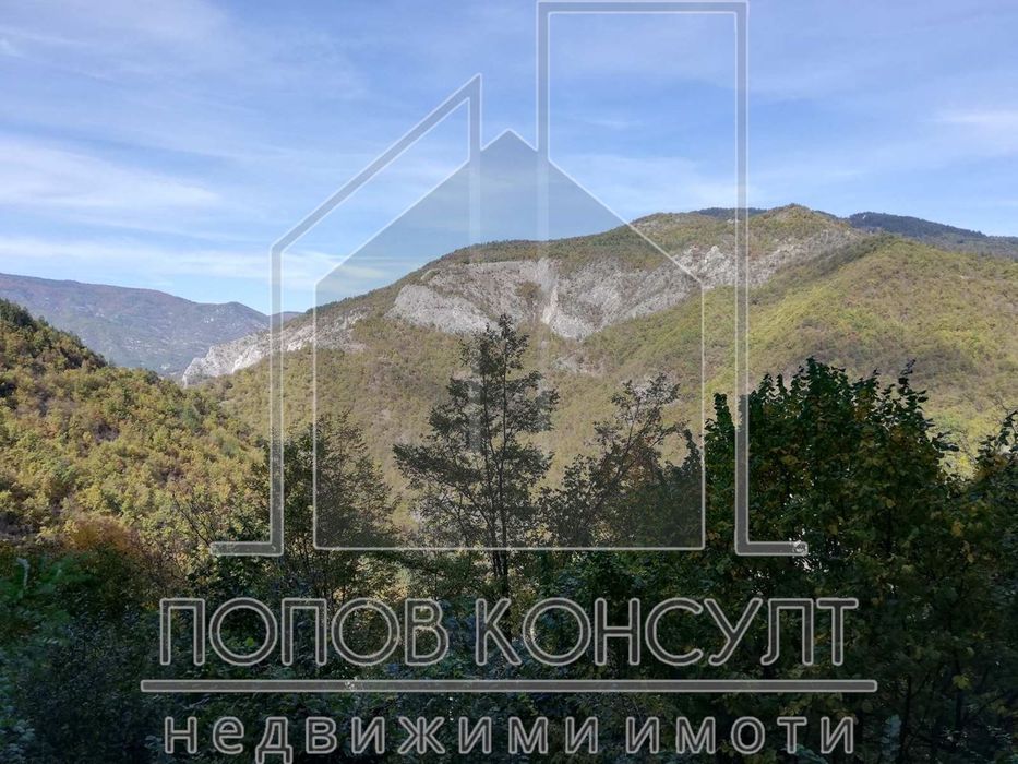 Продава се Къща в Лъки - 340 кв.м за 368 €/кв.м - Снимка #2