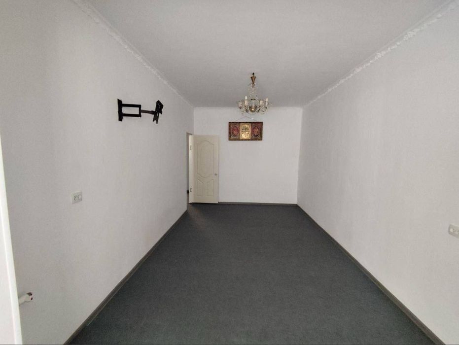 2х комнатная пустая в Аранче