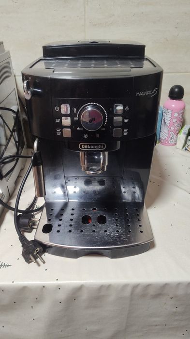 Cafetiere automate DeLonghi