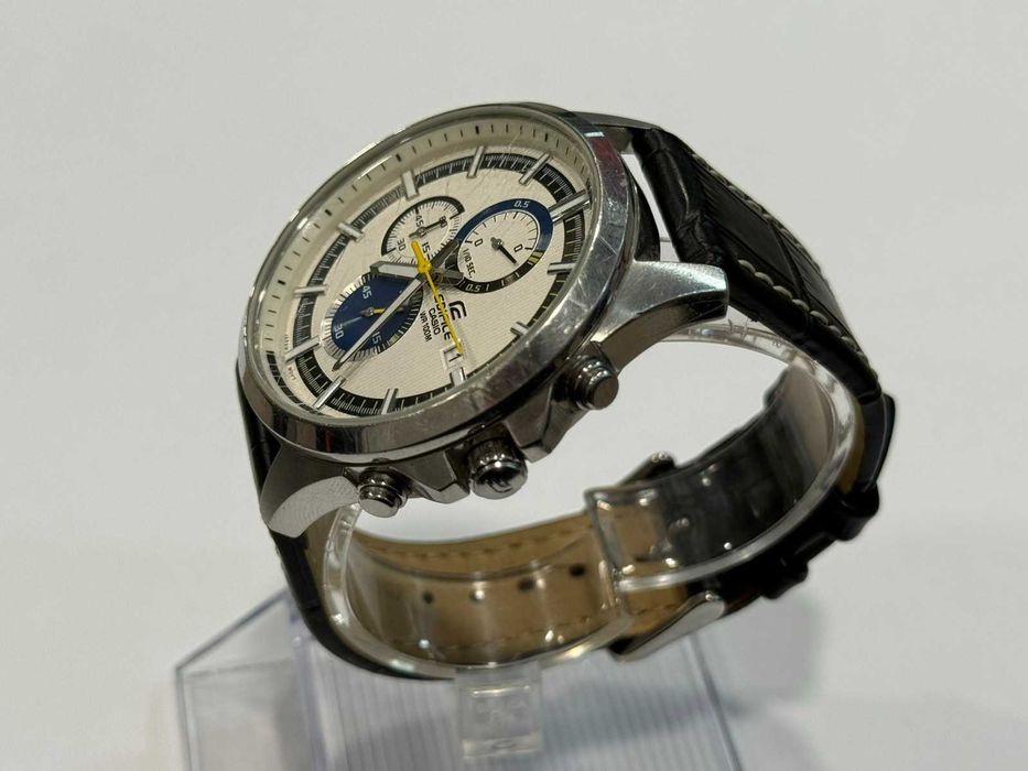 Мъжки часовник Casio Edifice EFV-520