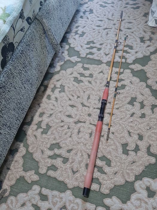 Продам советский спиннинг