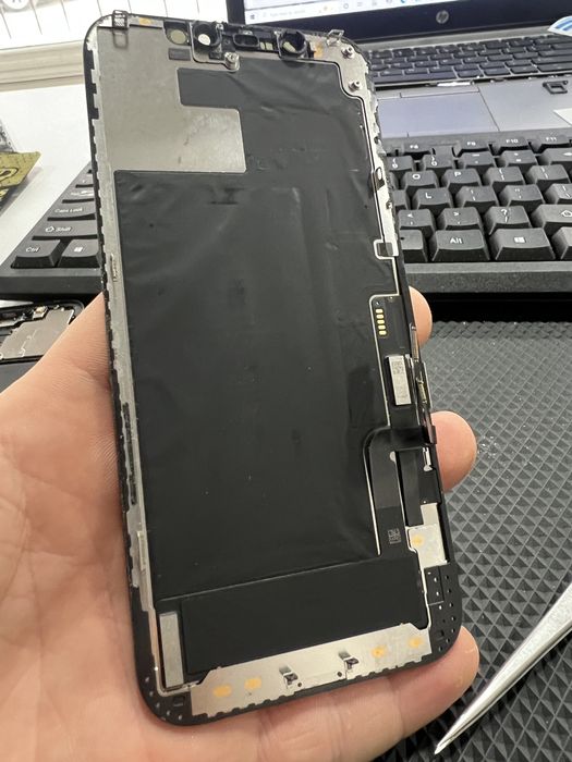 Display iPhone 12 / 12 Pro Original - Fisurat LCD Sticla Ecran