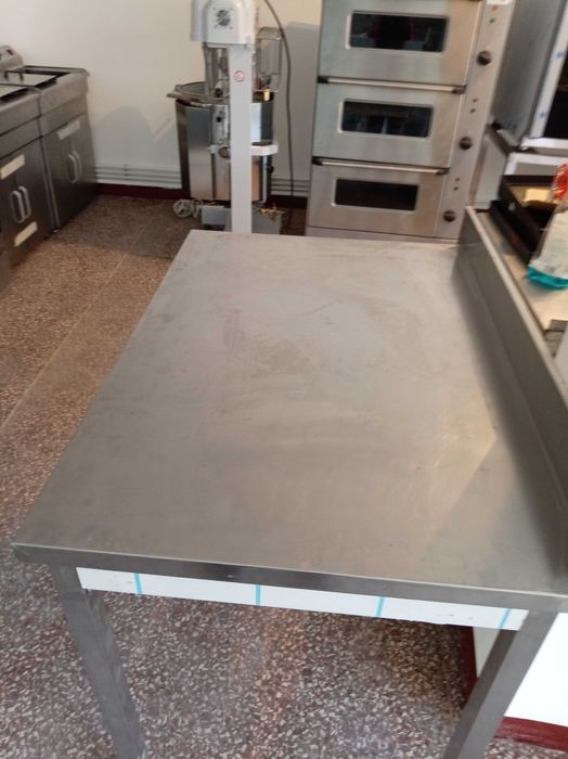 Masa inox Lungime 1,10m, latime,0.65m