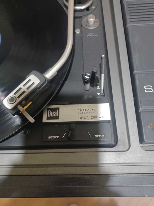 SABA ultra hifi center 1100 .