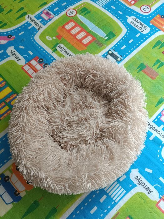 Продам лежанку 50*50