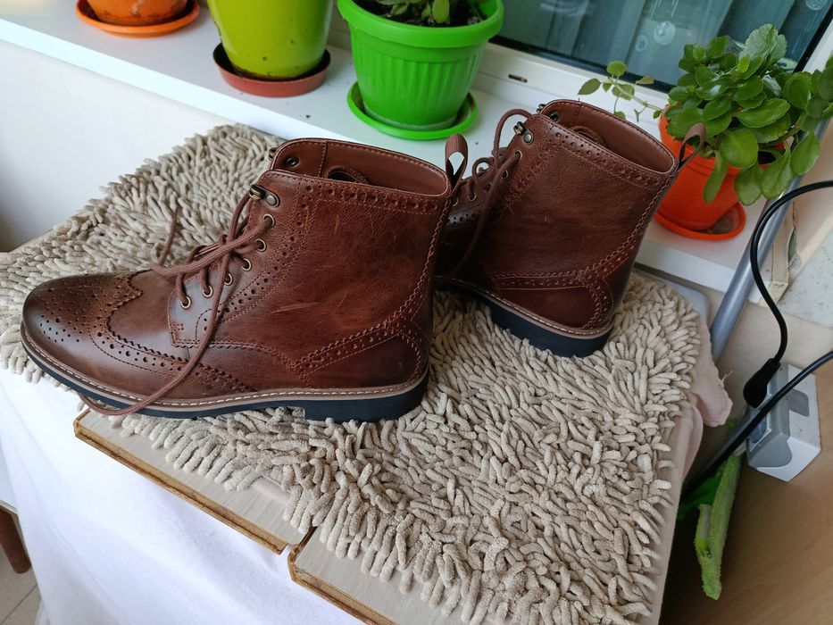 Чисто нови боти Clarks-бвз кутия