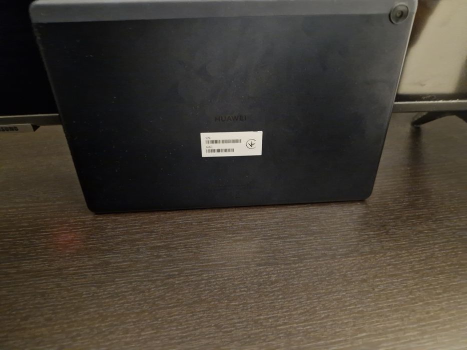 Vand tablete Lenovo si huawei