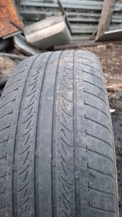 Резина летняя 215/60 R16