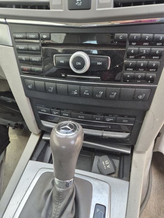 На части кабриолет W207 Mercedes 350CDI