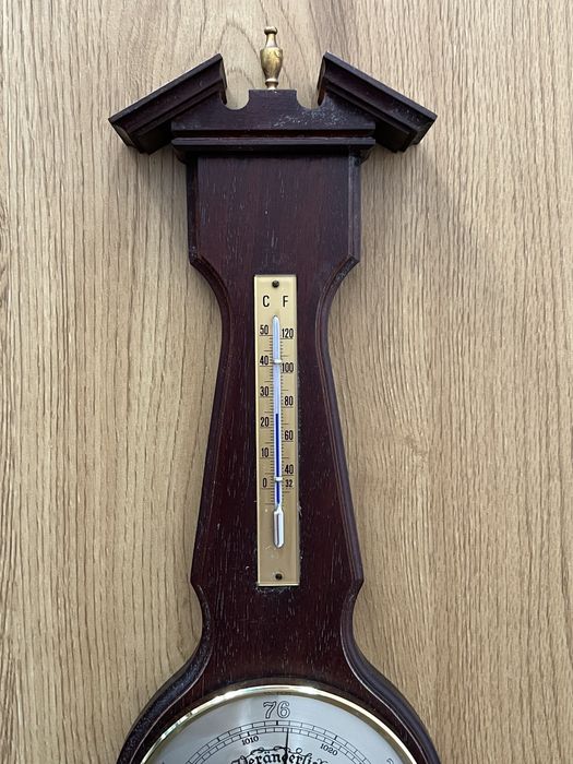 Барометър,термометър и влагометър